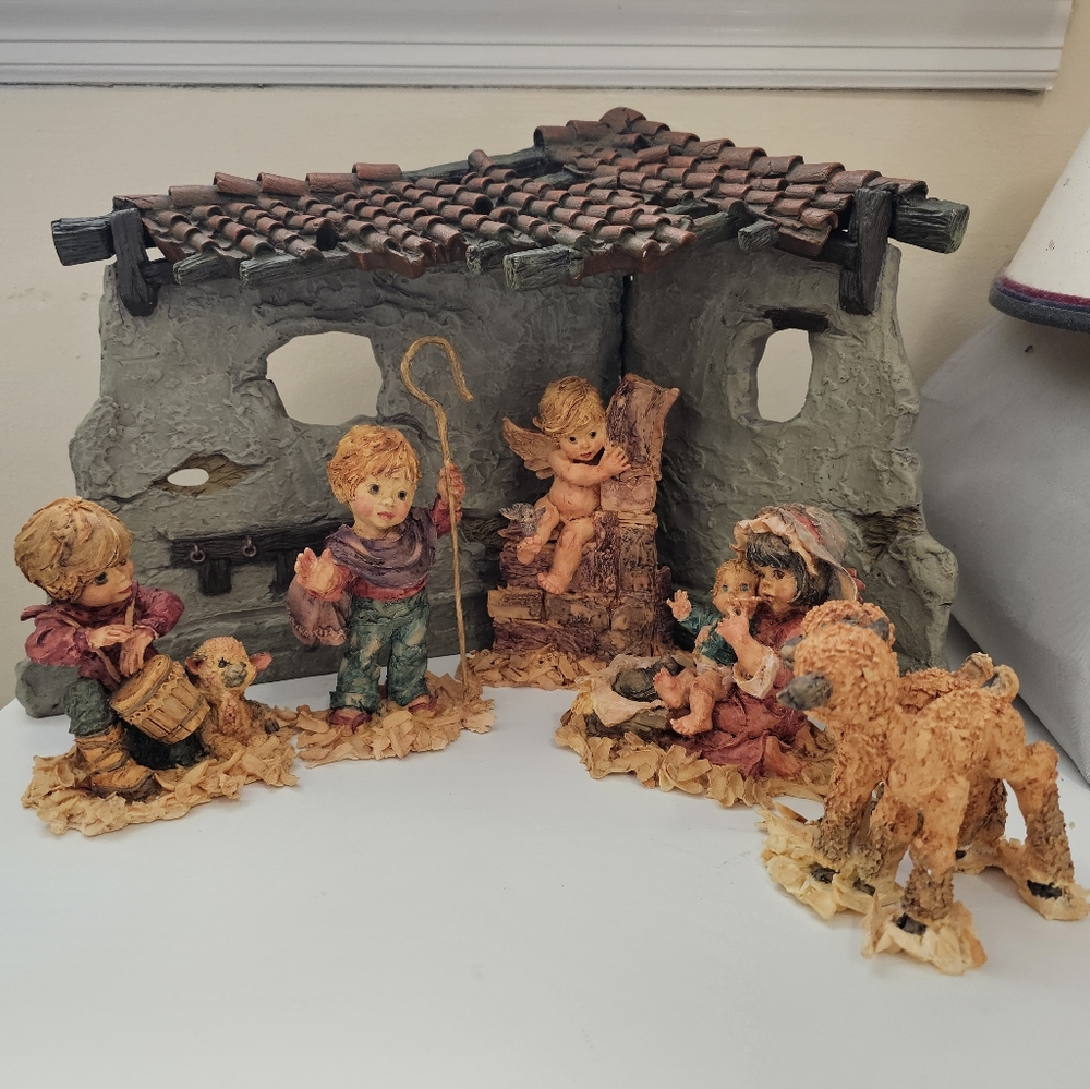 Vintage Enesco O Whittle Town of Bethlehem Nativity Scene